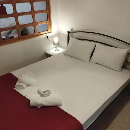Apartman House 2 *